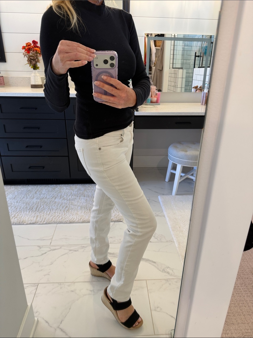 Vineyard Vines Women's Skinny Jeans in white